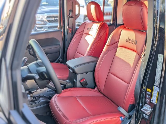 2026 Jeep Gladiator Sport S photo 3