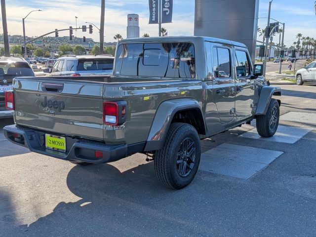 2026 Jeep Gladiator Sport S 2026 Jeep Gladiator Sport S
