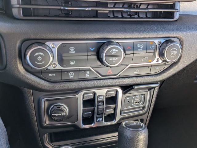 2026 Jeep Gladiator Sport S 2026 Jeep Gladiator Sport S