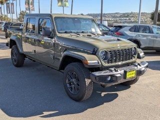 2026 Jeep Gladiator Sport S 2026 Jeep Gladiator Sport S