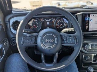 2026 Jeep Gladiator Sport S 2026 Jeep Gladiator Sport S