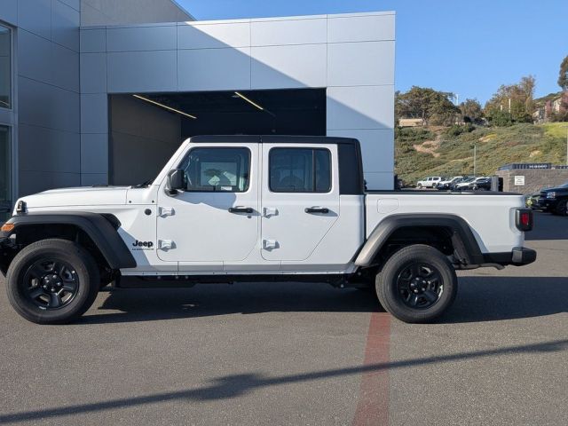 2026 Jeep Gladiator Sport 2026 Jeep Gladiator Sport