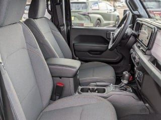 2026 Jeep Gladiator Sport S 2026 Jeep Gladiator Sport S