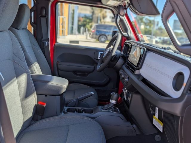 2026 Jeep Gladiator Sport S 2026 Jeep Gladiator Sport S