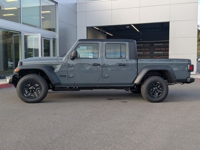 2026 Jeep Gladiator Sport photo 3