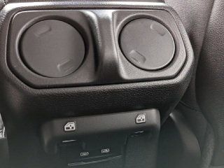 2026 Jeep Gladiator Mojave 2026 Jeep Gladiator Mojave