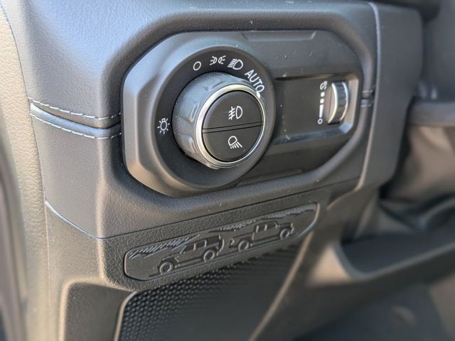 2026 Jeep Gladiator Mojave 2026 Jeep Gladiator Mojave