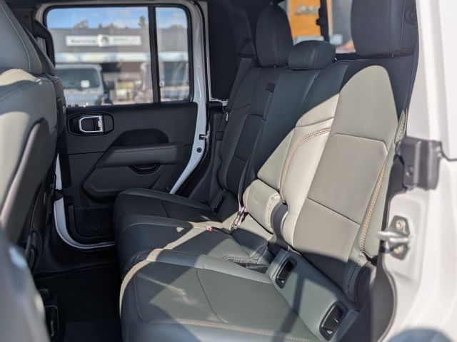 2026 Jeep Gladiator Mojave 2026 Jeep Gladiator Mojave