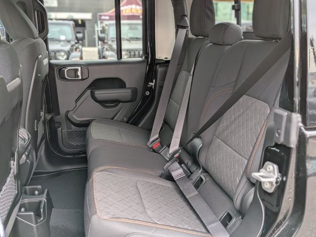 2026 Jeep Gladiator Mojave 2026 Jeep Gladiator Mojave