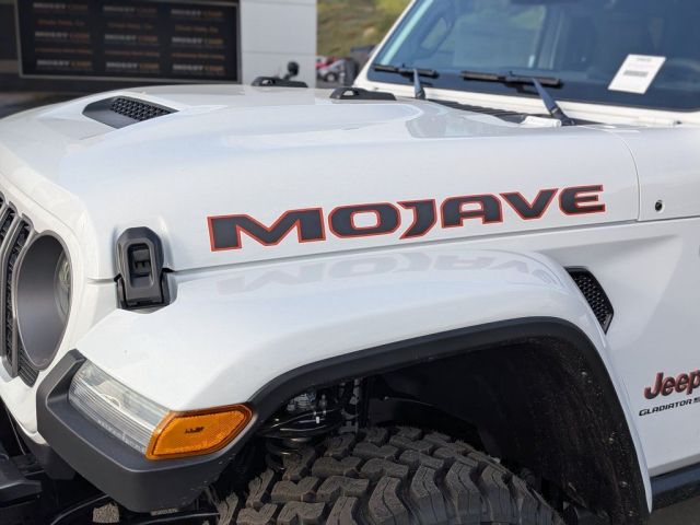 2026 Jeep Gladiator Mojave