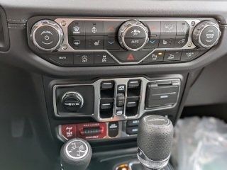 2026 Jeep Gladiator Mojave 2026 Jeep Gladiator Mojave