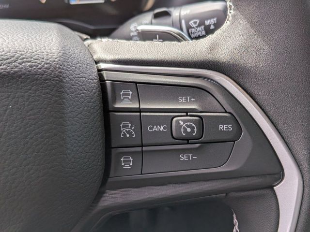 2026 Jeep Grand Cherokee Laredo 2026 Jeep Grand Cherokee Laredo