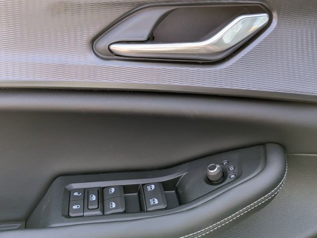 2026 Jeep Grand Cherokee Laredo 2026 Jeep Grand Cherokee Laredo