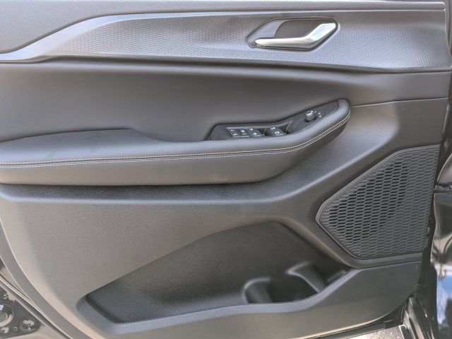 2026 Jeep Grand Cherokee Laredo 2026 Jeep Grand Cherokee Laredo