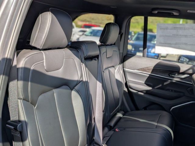 2026 Jeep Grand Cherokee Limited 2026 Jeep Grand Cherokee Limited