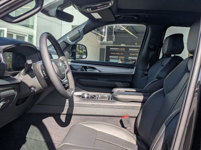 2026 Jeep Grand Wagoneer 