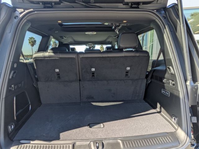 2026 Jeep Grand Wagoneer 