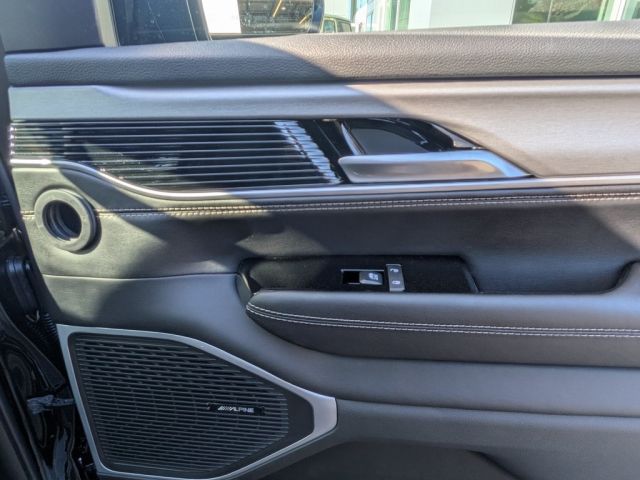 2026 Jeep Grand Wagoneer 