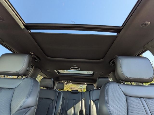 2026 Jeep Grand Wagoneer 