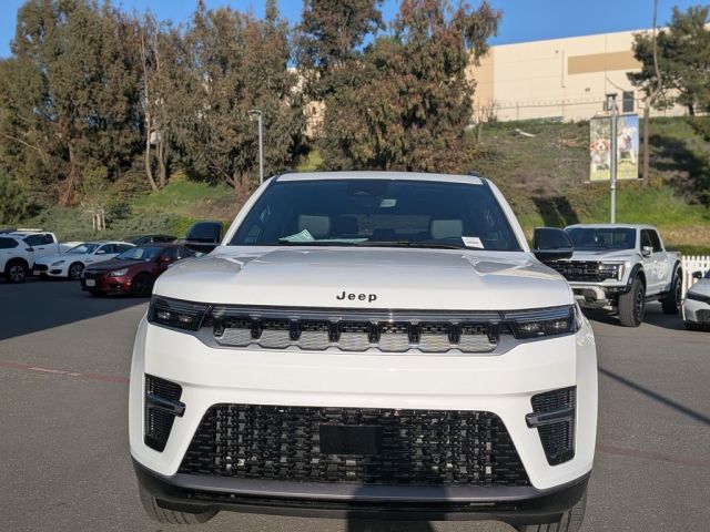 2026 Jeep Grand Wagoneer 