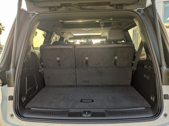 2026 Jeep Grand Wagoneer 