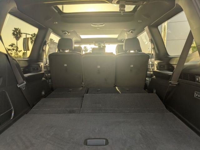 2026 Jeep Grand Wagoneer 