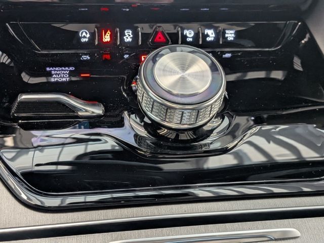 2026 Jeep Grand Wagoneer 