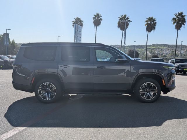 2026 Jeep Grand Wagoneer 