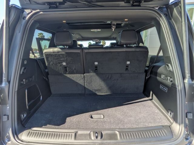 2026 Jeep Grand Wagoneer 