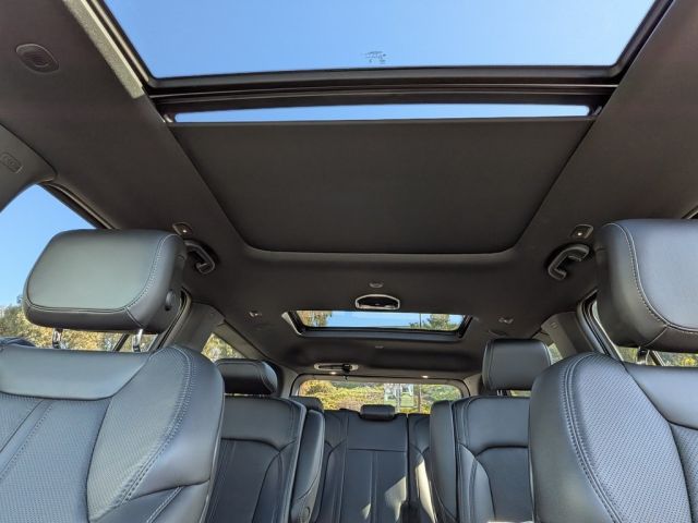 2026 Jeep Grand Wagoneer 