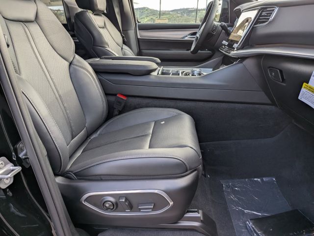 2026 Jeep Grand Wagoneer Limited