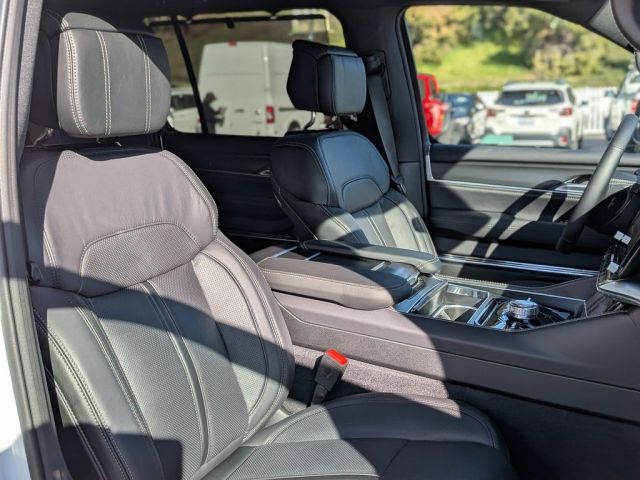 2026 Jeep Grand Wagoneer Summit 2026 Jeep Grand Wagoneer Summit