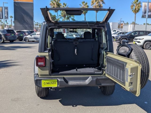 2026 Jeep Wrangler Sahara 2026 Jeep Wrangler Sahara