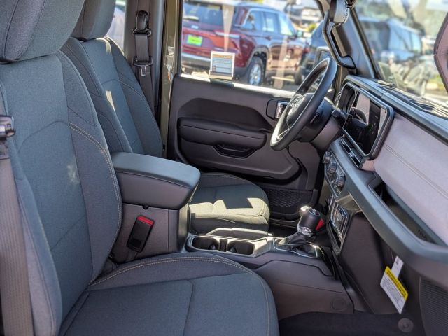 2026 Jeep Wrangler Sahara 2026 Jeep Wrangler Sahara