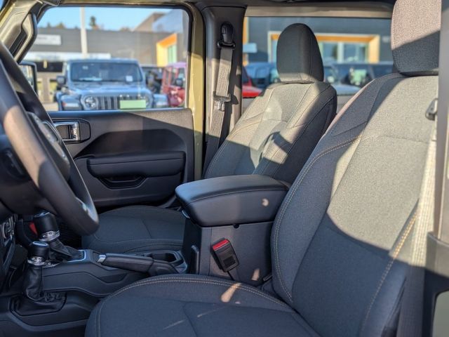 2026 Jeep Wrangler Sport 2026 Jeep Wrangler Sport