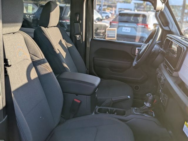 2026 Jeep Wrangler Sport 2026 Jeep Wrangler Sport