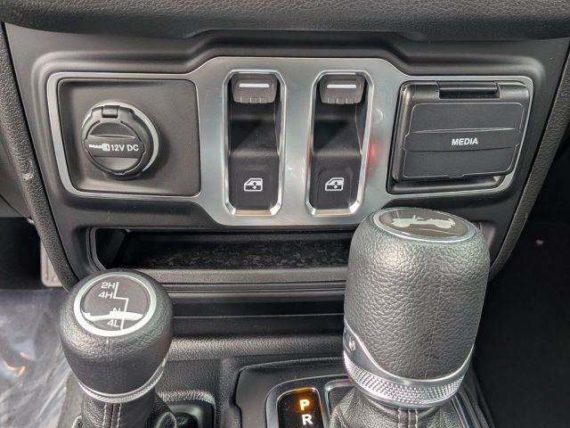 2026 Jeep Wrangler Sport 2026 Jeep Wrangler Sport