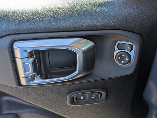 2026 Jeep Wrangler Sahara 2026 Jeep Wrangler Sahara