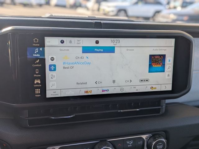 2026 Jeep Wrangler Sahara 2026 Jeep Wrangler Sahara