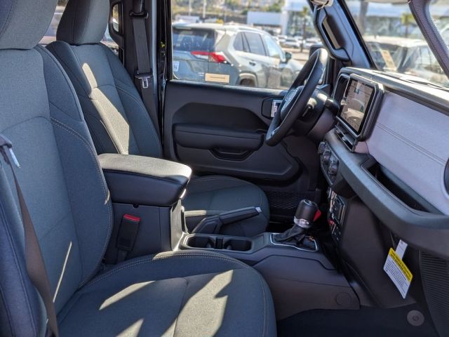 2026 Jeep Wrangler Willys 2026 Jeep Wrangler Willys