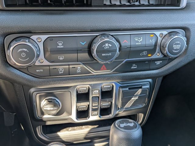 2026 Jeep Wrangler Sahara 2026 Jeep Wrangler Sahara