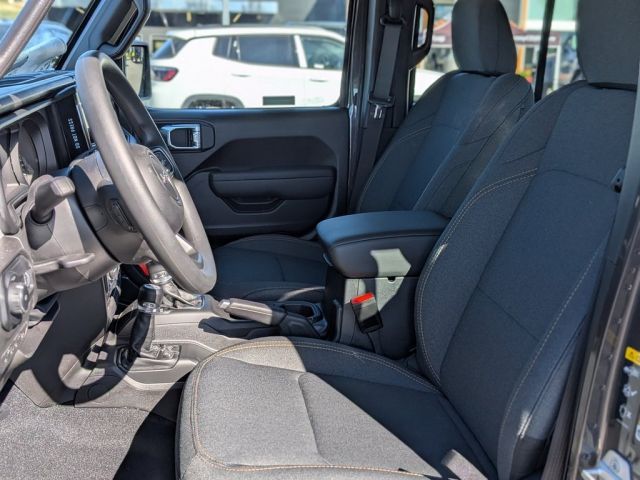 2026 Jeep Wrangler Sahara 2026 Jeep Wrangler Sahara