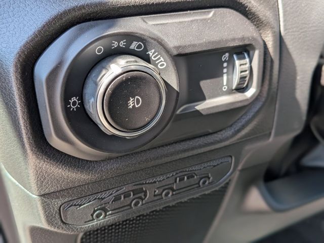 2026 Jeep Wrangler Sahara 2026 Jeep Wrangler Sahara