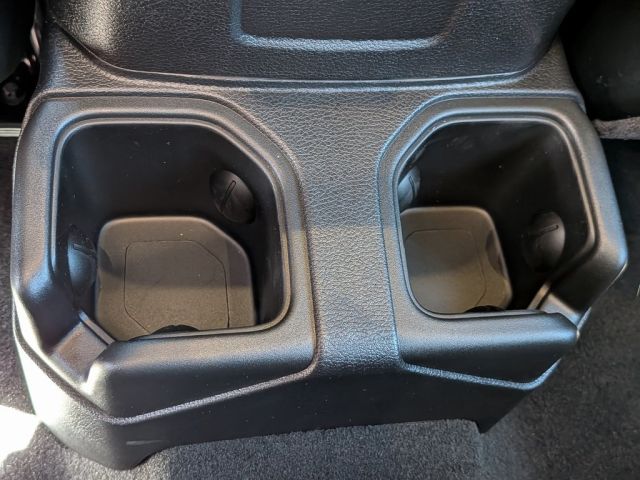 2026 Jeep Wrangler Sahara 2026 Jeep Wrangler Sahara