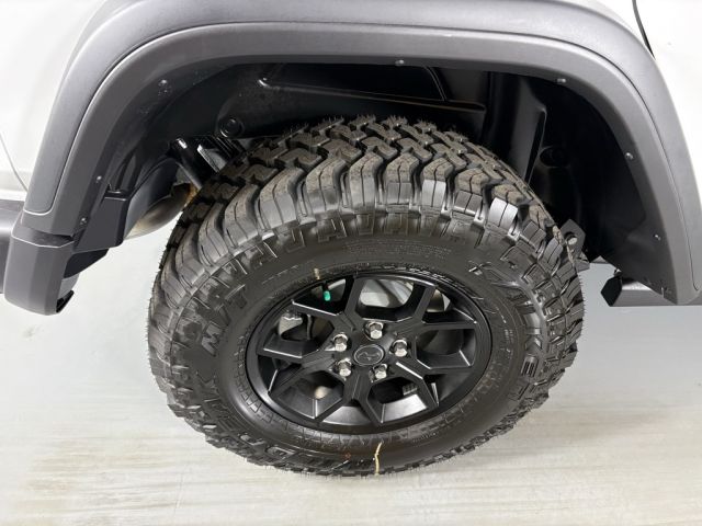 2026 Jeep Wrangler Sport 2026 Jeep Wrangler Sport