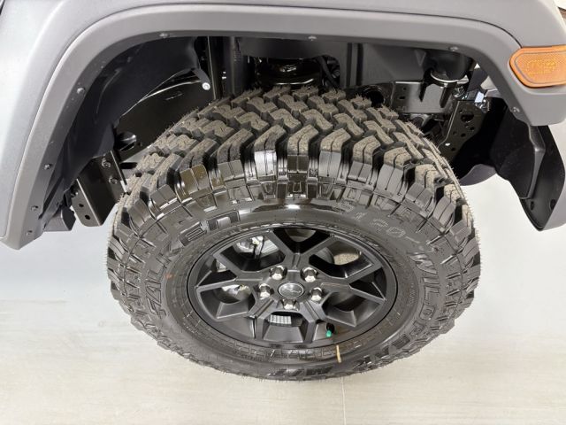 2026 Jeep Wrangler Sport 2026 Jeep Wrangler Sport