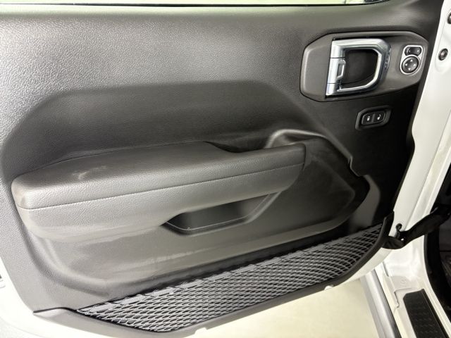 2026 Jeep Wrangler Sport 2026 Jeep Wrangler Sport