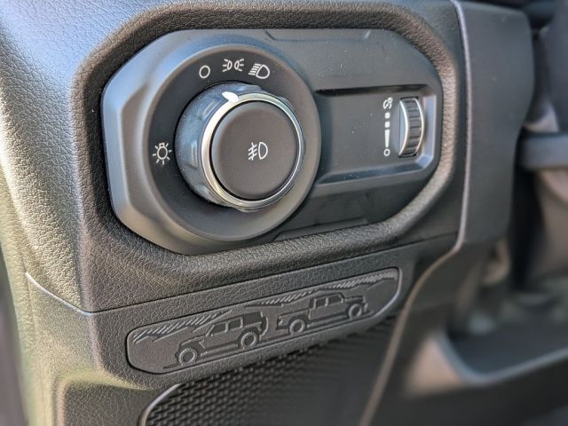 2026 Jeep Wrangler Sahara 2026 Jeep Wrangler Sahara