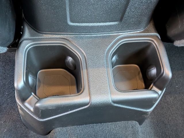 2026 Jeep Wrangler Sahara 2026 Jeep Wrangler Sahara