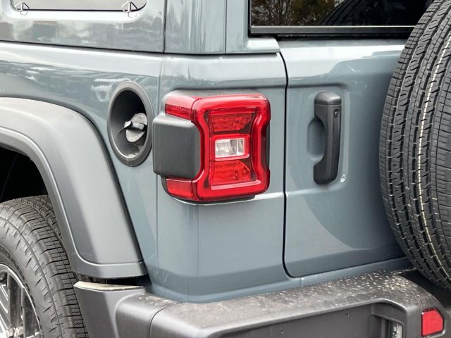 2026 Jeep Wrangler Sport 2026 Jeep Wrangler Sport